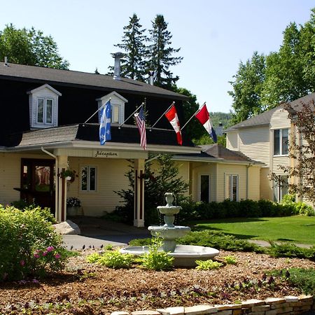 Relais St-Denis Otel Saint-Sauveur-des-Monts Dış mekan fotoğraf