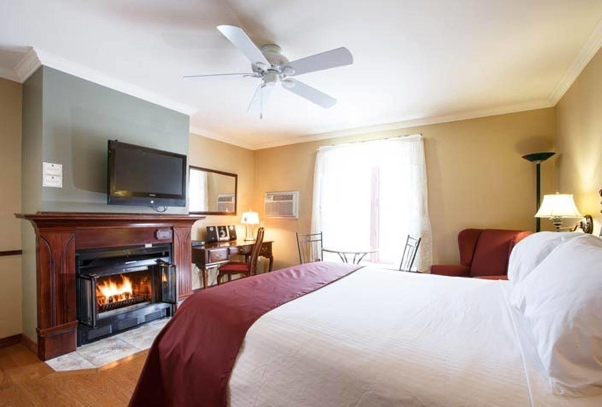 Relais St-Denis Otel Saint-Sauveur-des-Monts Dış mekan fotoğraf