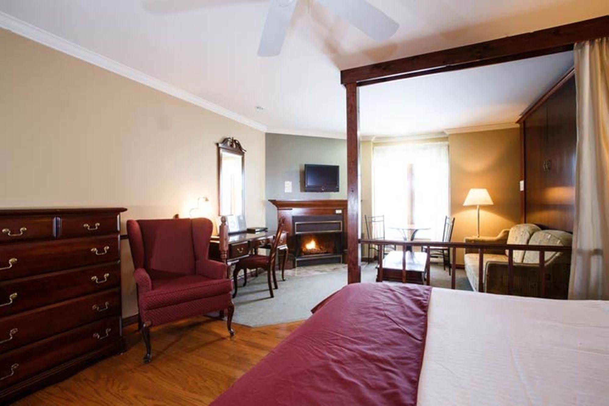 Relais St-Denis Otel Saint-Sauveur-des-Monts Dış mekan fotoğraf
